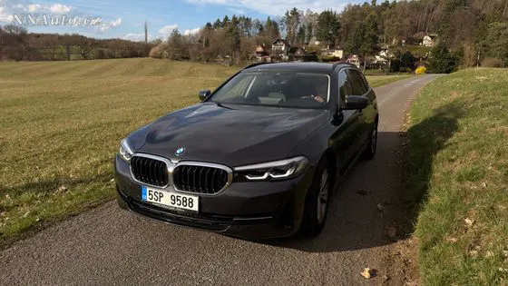 BMW 5 Series Touring 2021 na prodej – hlavní fotografie