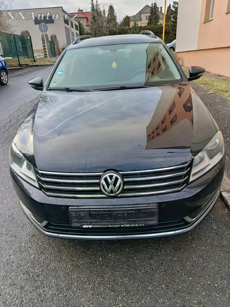 Volkswagen Passat 2011