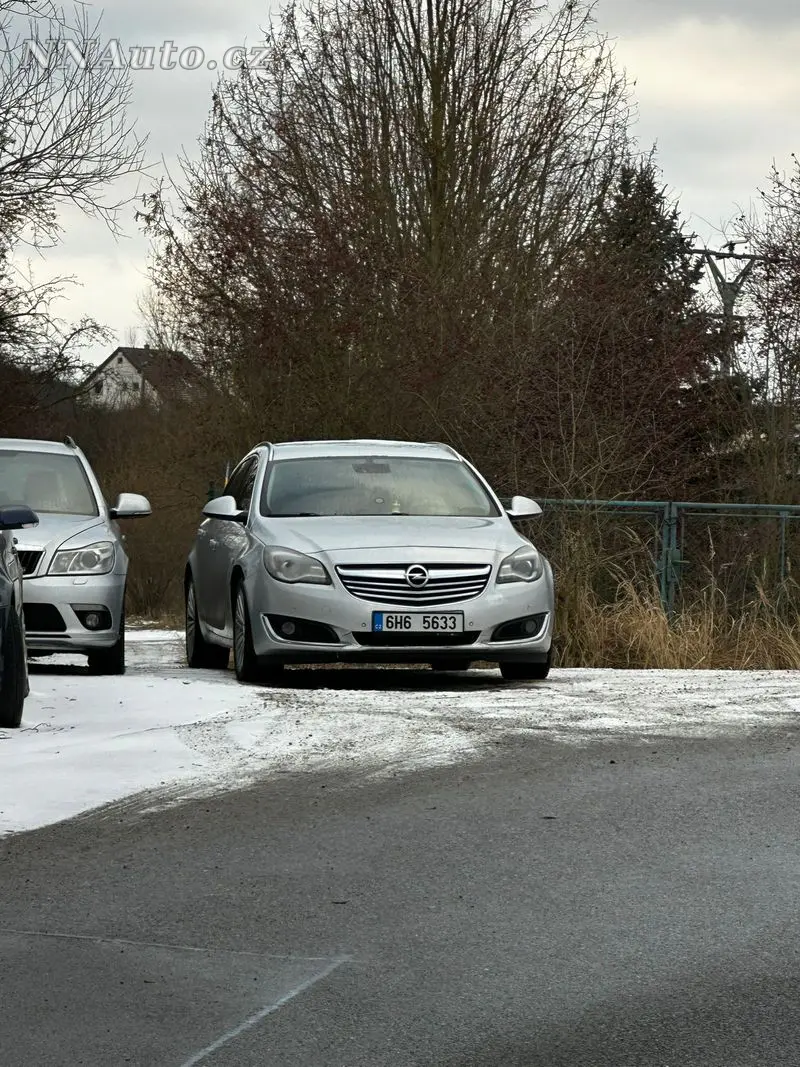 Opel Insignia 2013 – fotografie vozu