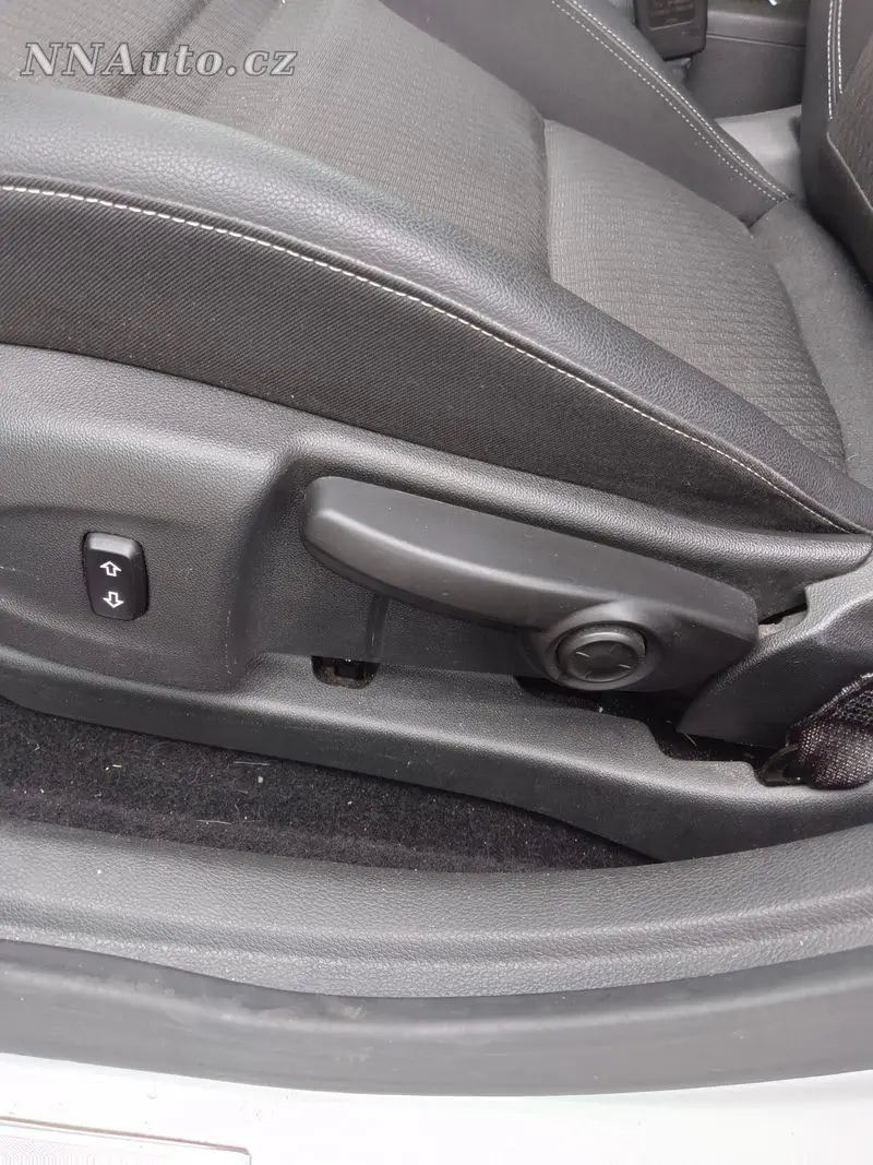 Opel Astra – foto 7