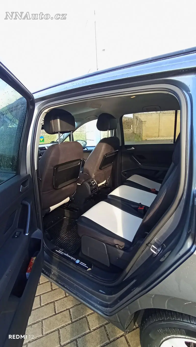 Volkswagen Touran – foto 5