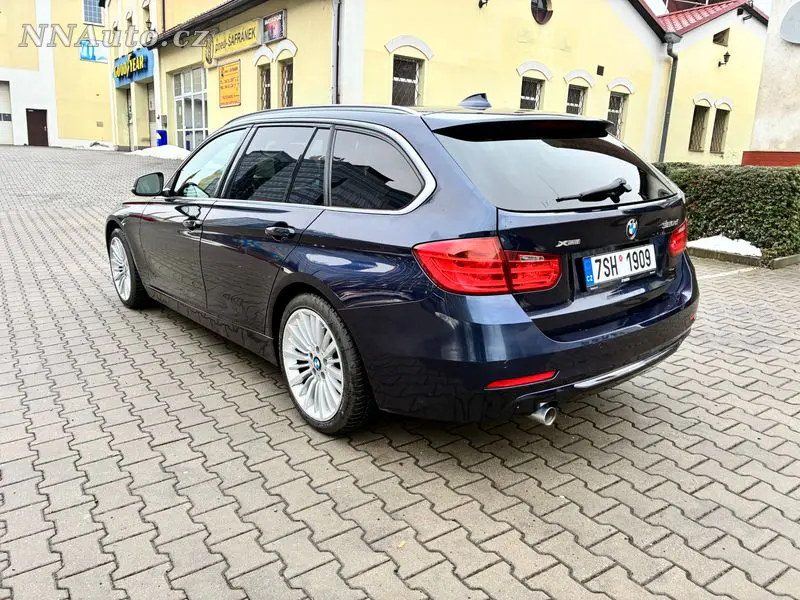 BMW 3-Series-Touring – foto 3