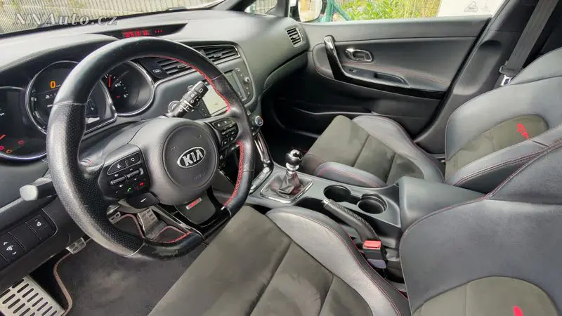 KIA Ceed – foto 7