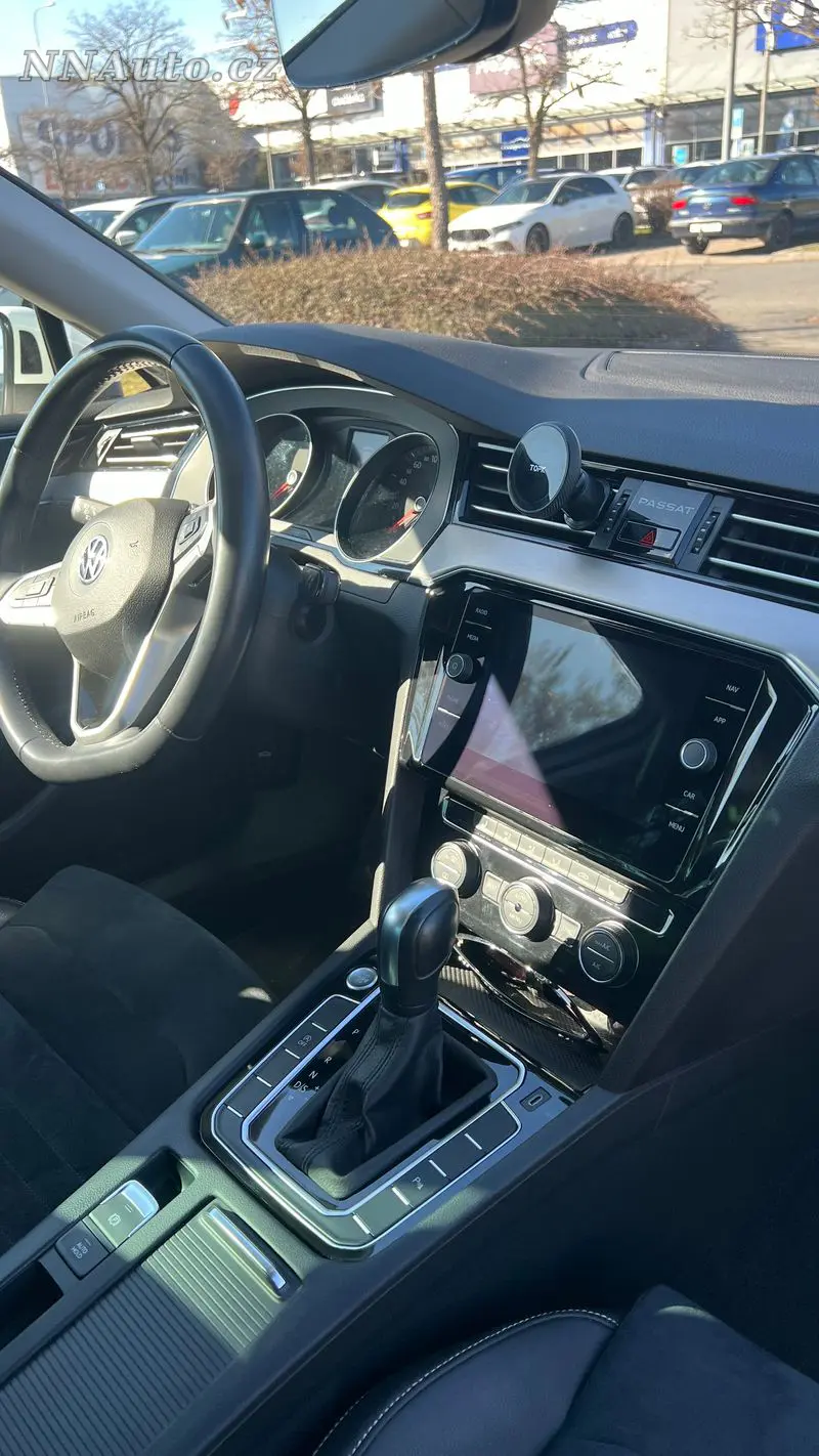 Volkswagen Passat – foto 9
