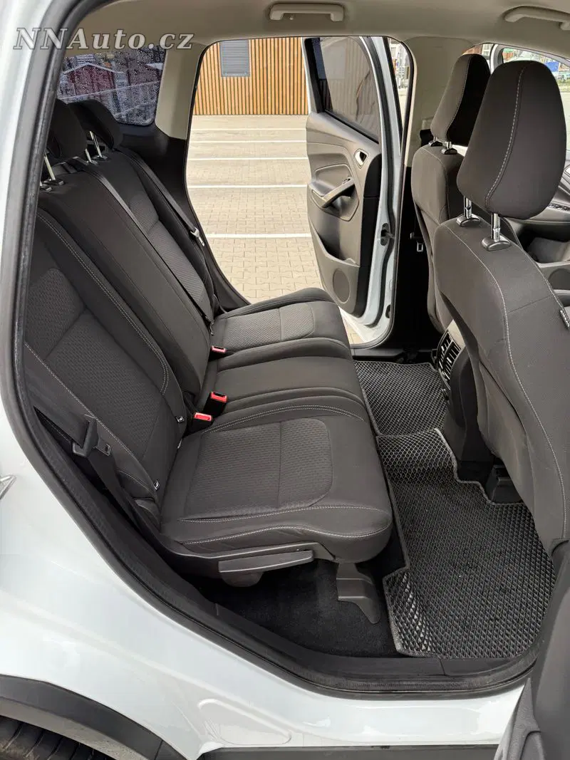 Ford Kuga 2018 – fotografie vozu