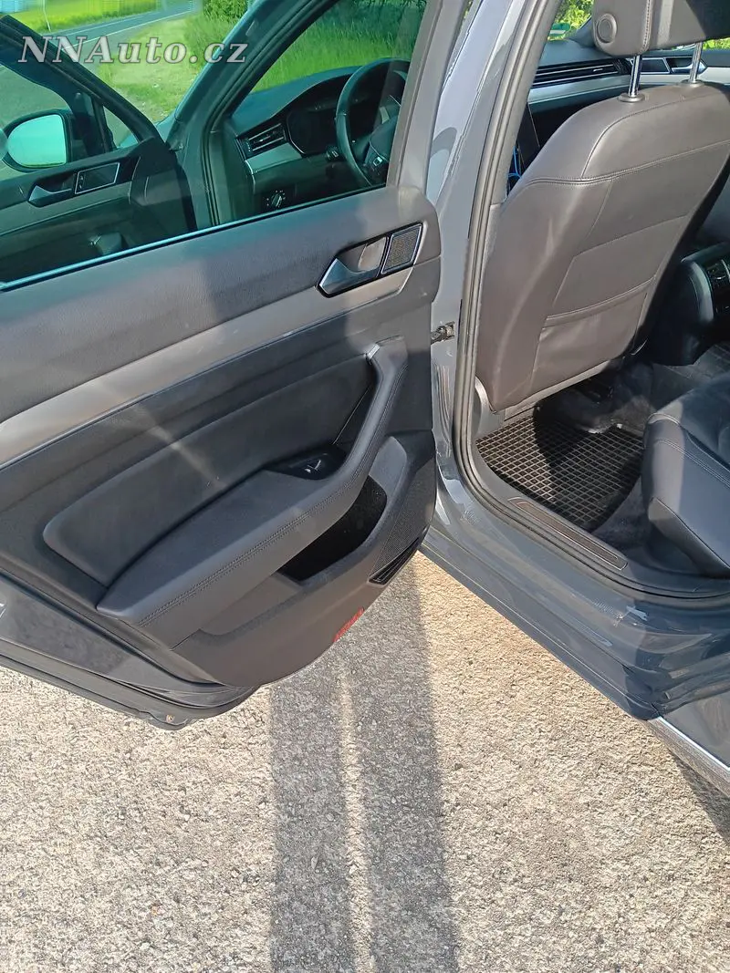 Volkswagen Passat – foto 8
