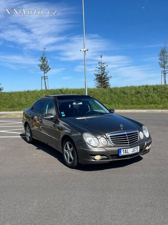 Mercedes-Benz E-Class 2007 na prodej – hlavní fotografie