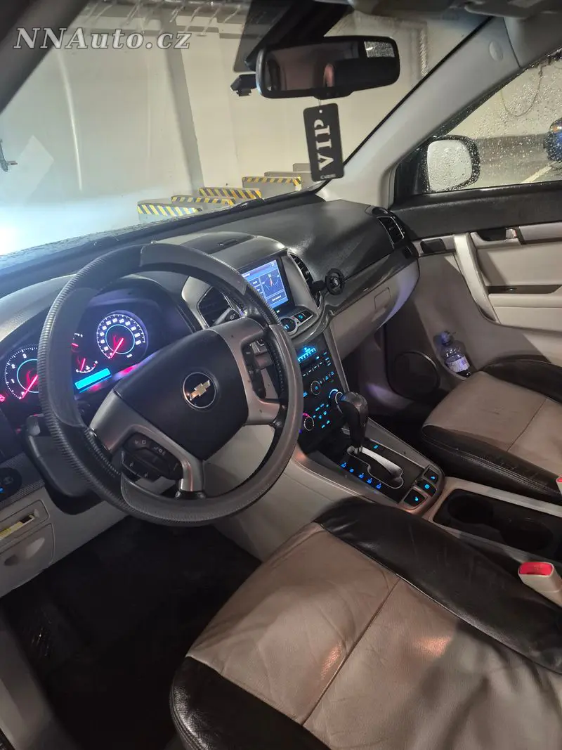 Chevrolet Captiva 2012 – fotografie vozu