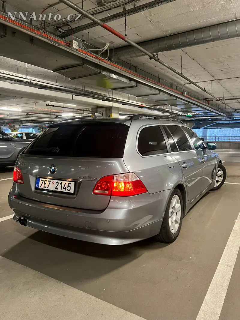 BMW 5 Series 2006 – fotografie vozu