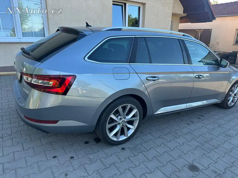 Skoda Superb – foto 7