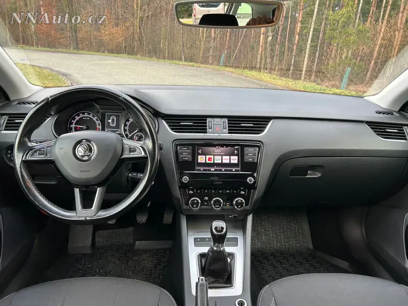 Skoda Octavia – foto 9