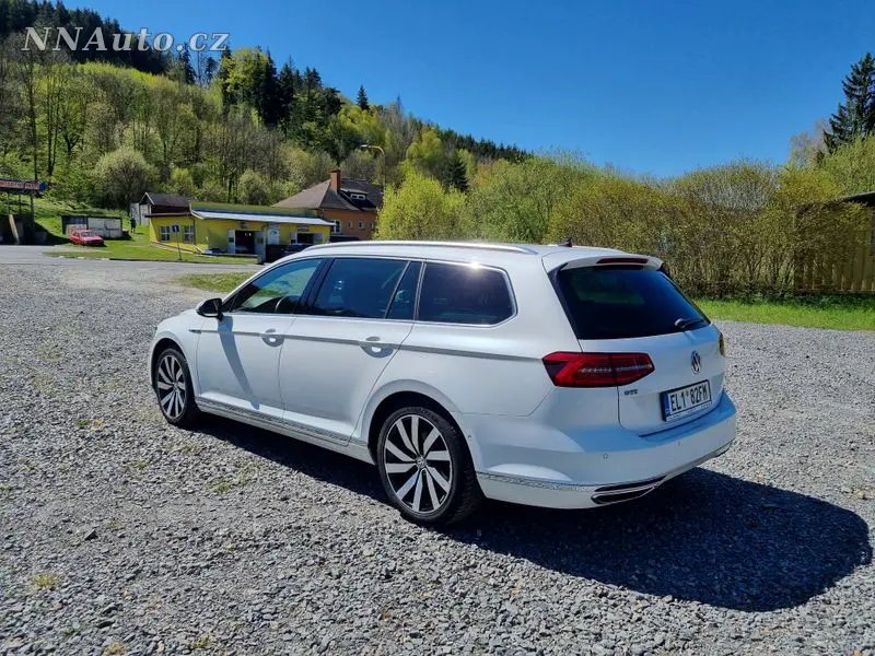 Volkswagen Passat – foto 5