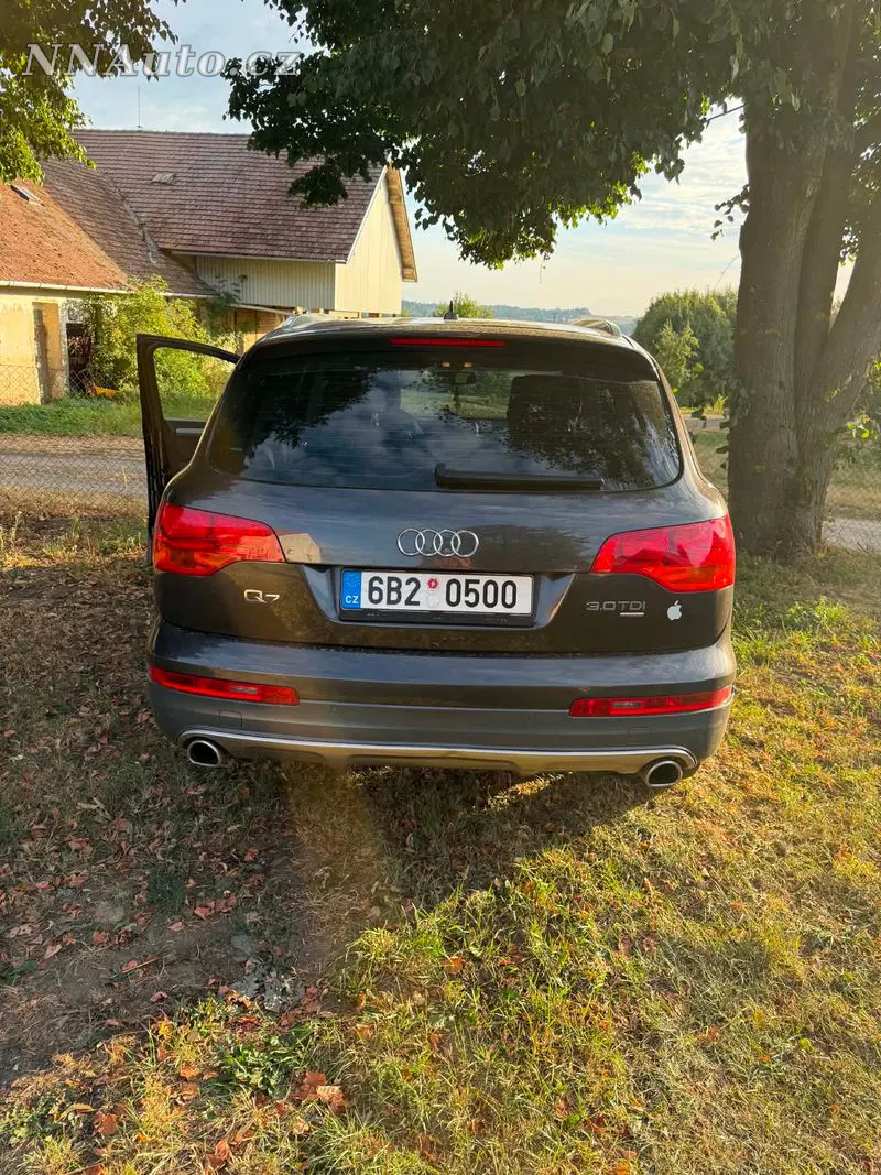 Audi Q7 2008 – fotografie vozu