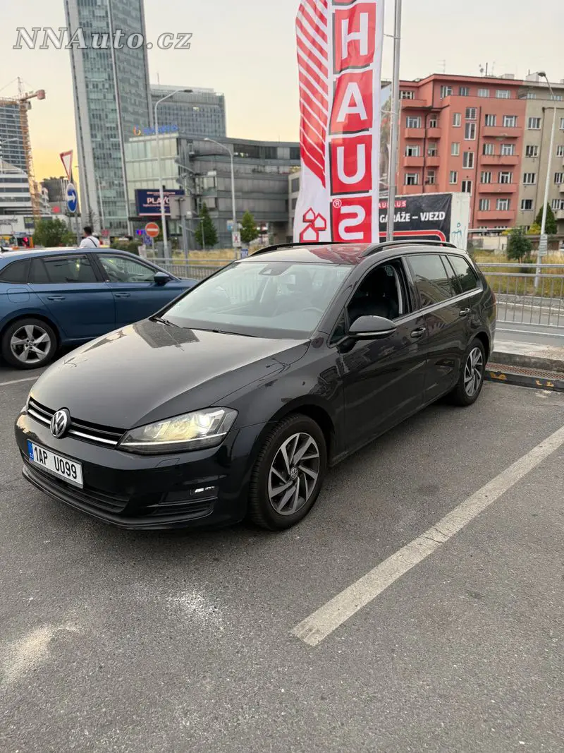Volkswagen Golf 2016 – fotografie vozu