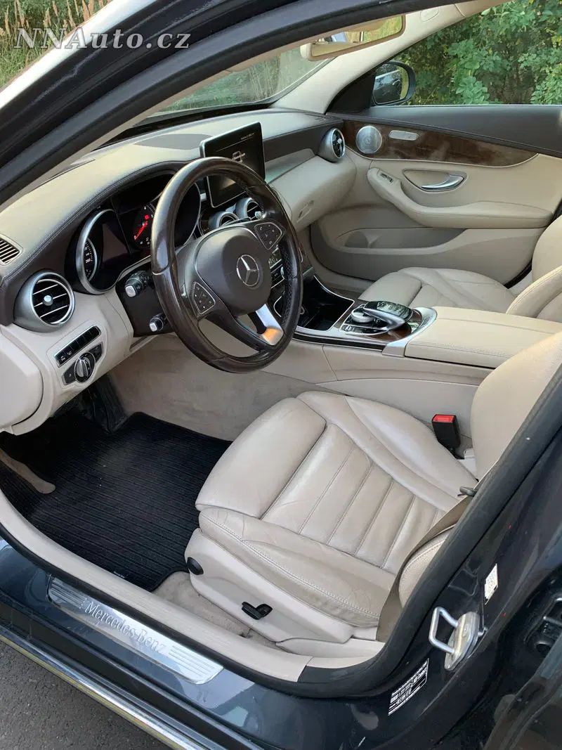 Mercedes-Benz C-Class 2016 – fotografie vozu