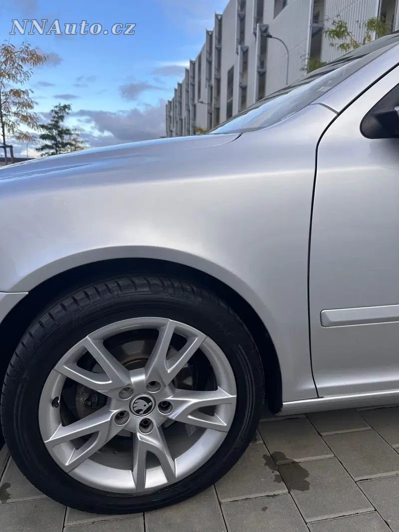 Škoda Octavia 2011 – fotografie vozu