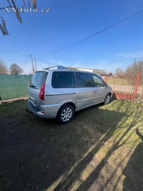 Peugeot 807,2.2hdi