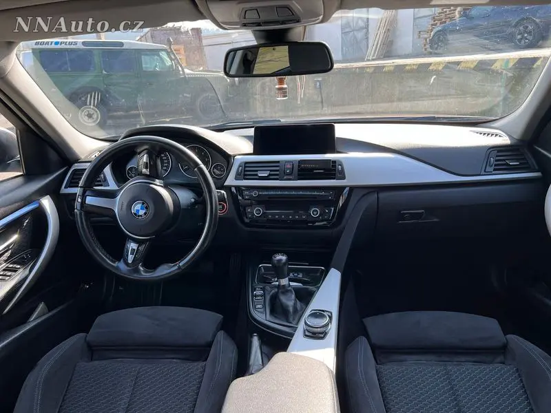 BMW 3-Series-Touring – foto 9