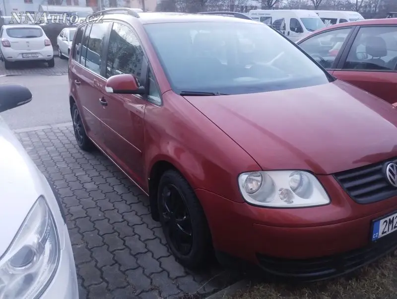 Volkswagen Touran – foto 4