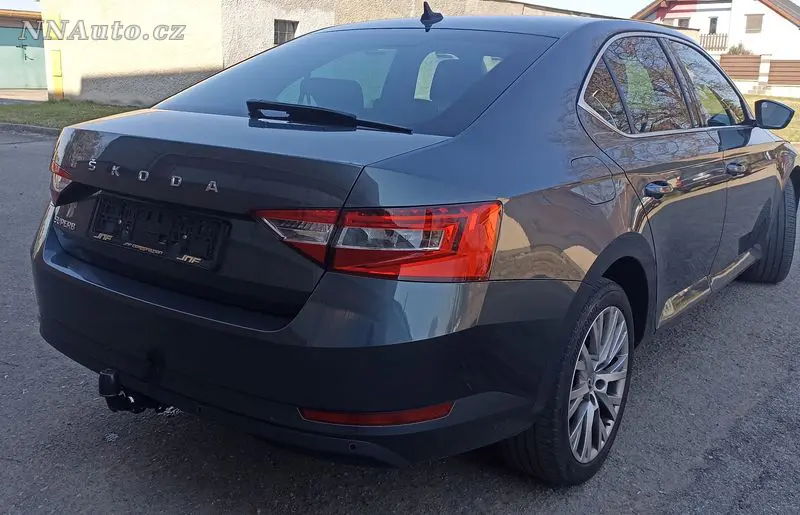 Skoda Superb – foto 6