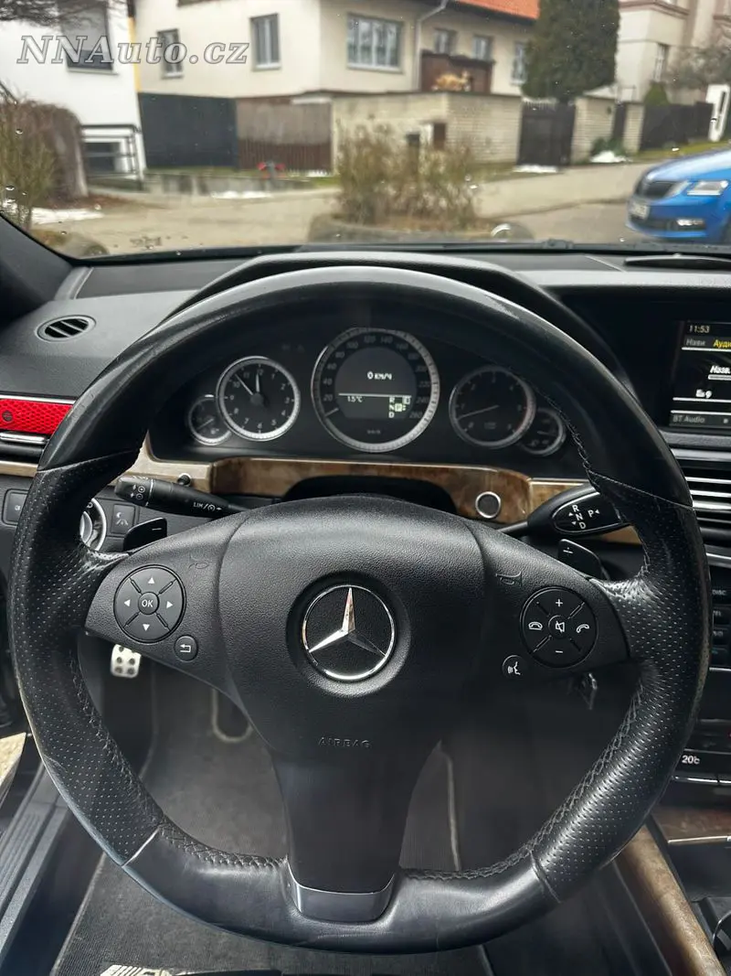 Mercedes-benz E-Class – foto 5
