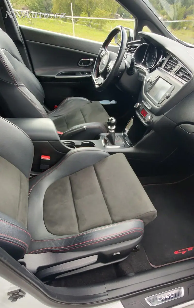 KIA Ceed – foto 9
