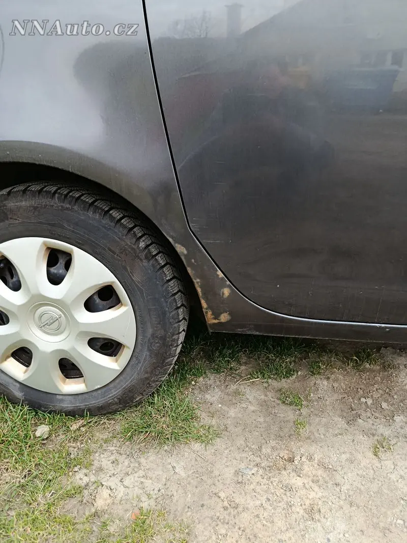 Opel Zafira – foto 2
