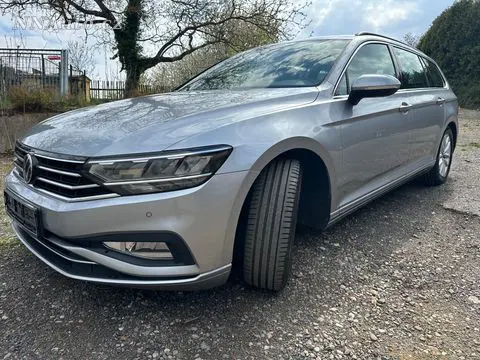 VW Passat B8 Variant 2.0 TDI DSG – rok 2020
