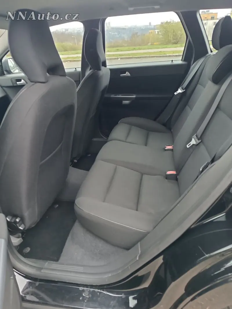 Volvo S40 – foto 9