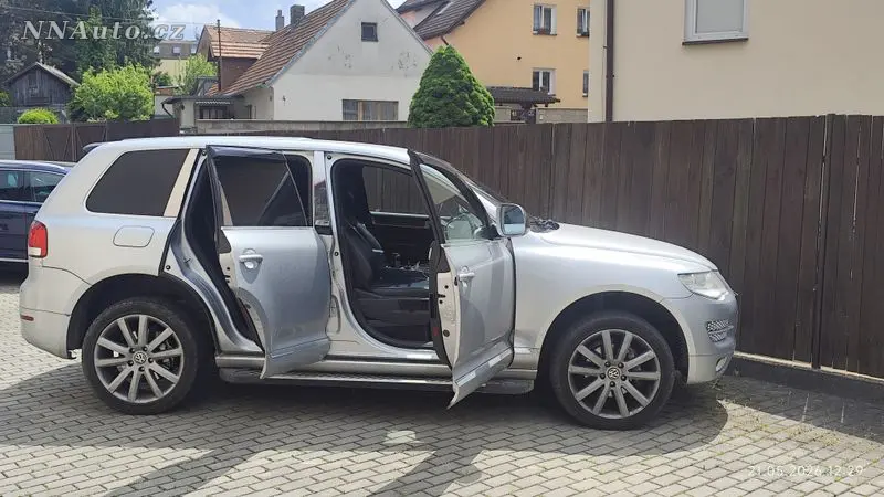 Volkswagen Touareg – foto 5