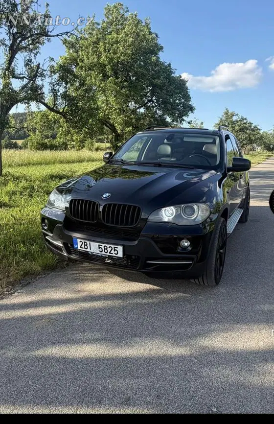 BMW X5 2009 na prodej – hlavní fotografie