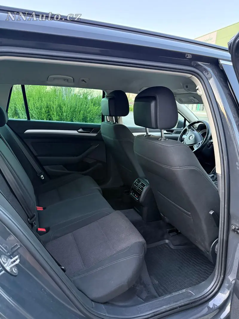 Volkswagen Passat – foto 10