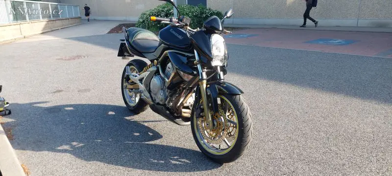 Kawasaki Er-6n – foto 3