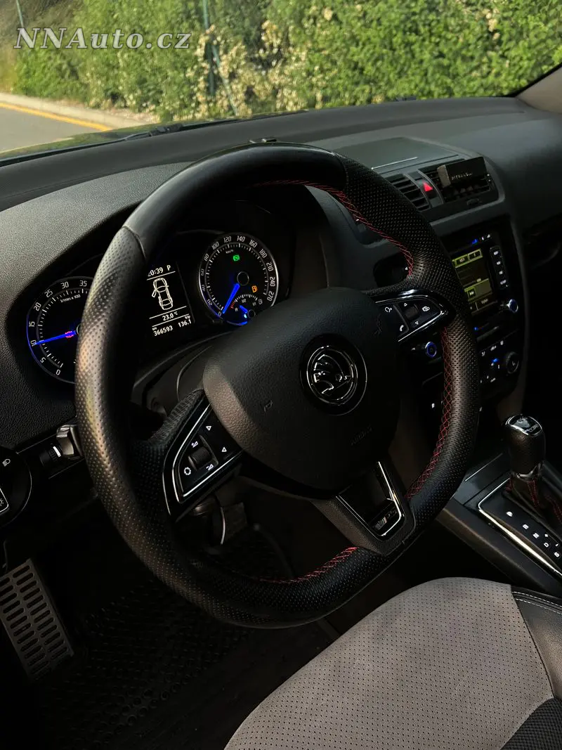 Skoda Octavia – foto 10