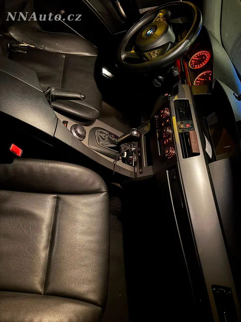 BMW 5 Series 2006 – fotografie vozu