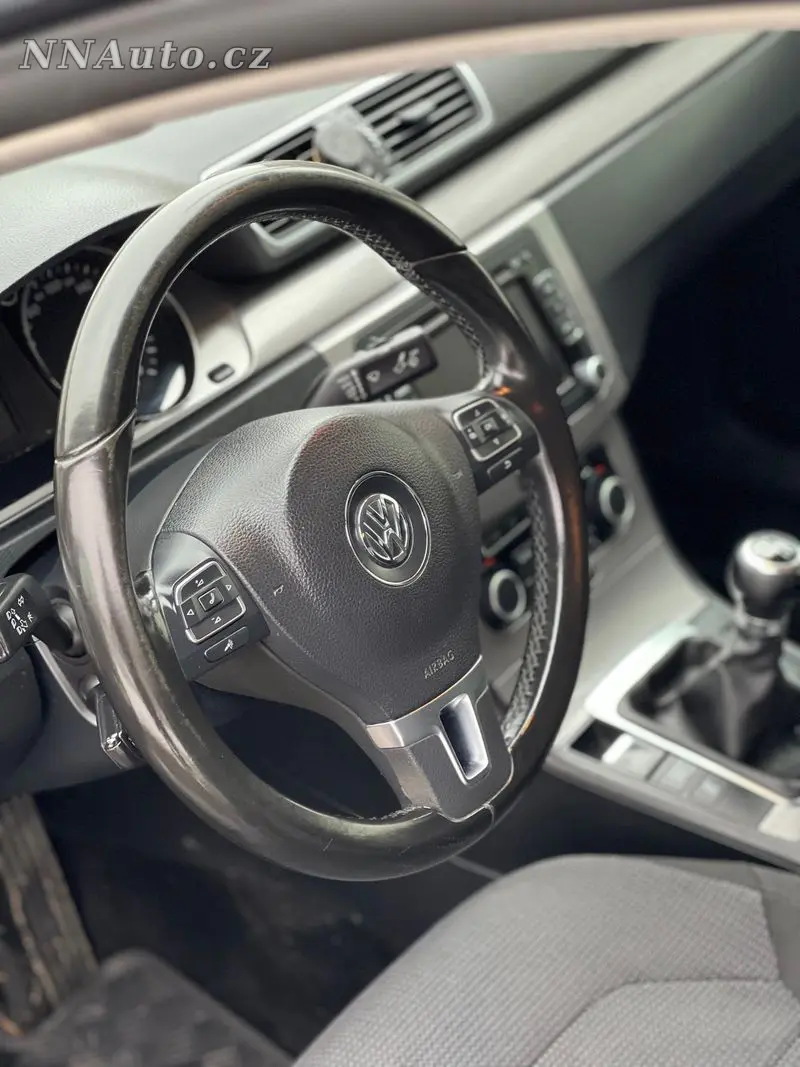 Volkswagen Passat – foto 9