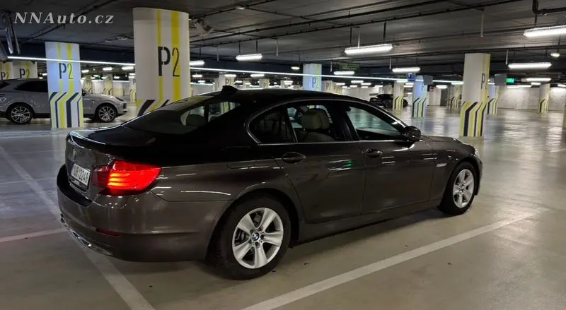 BMW 5 Series – foto 3