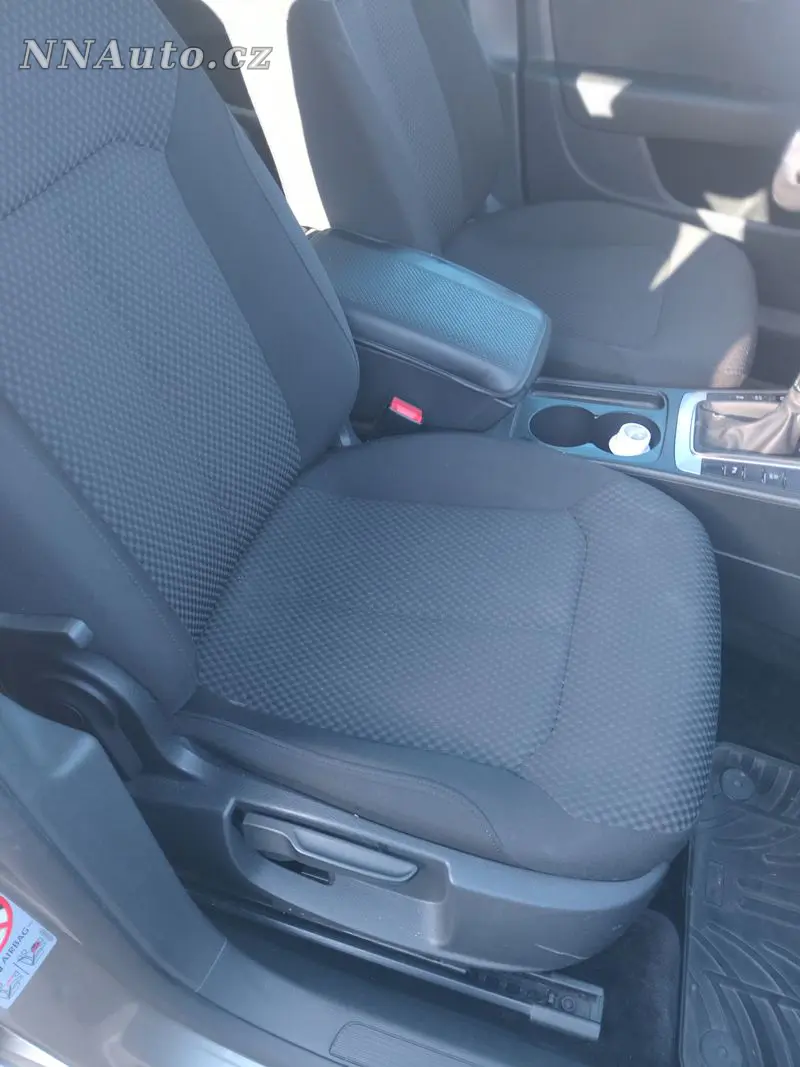 Volkswagen Passat – foto 7