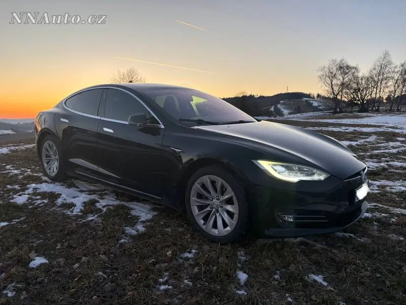 Tesla Model-S – foto 3