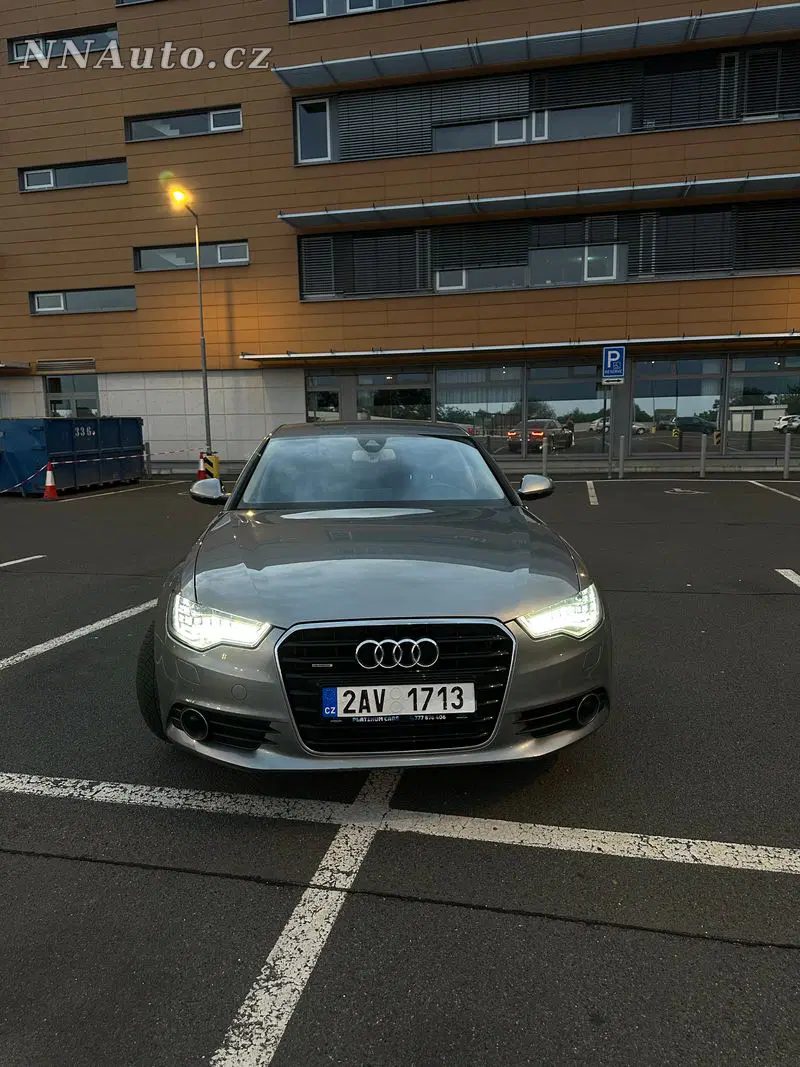 Audi A6 2012 – fotografie vozu
