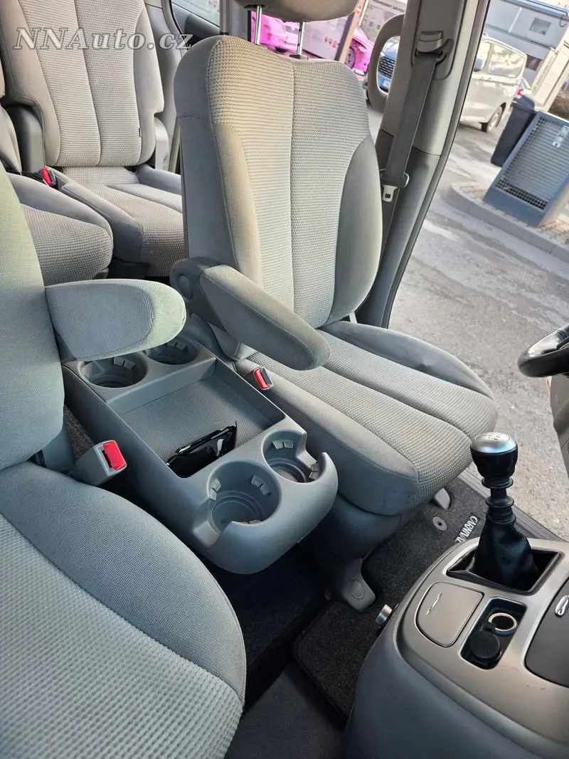 KIA Carnival – foto 9