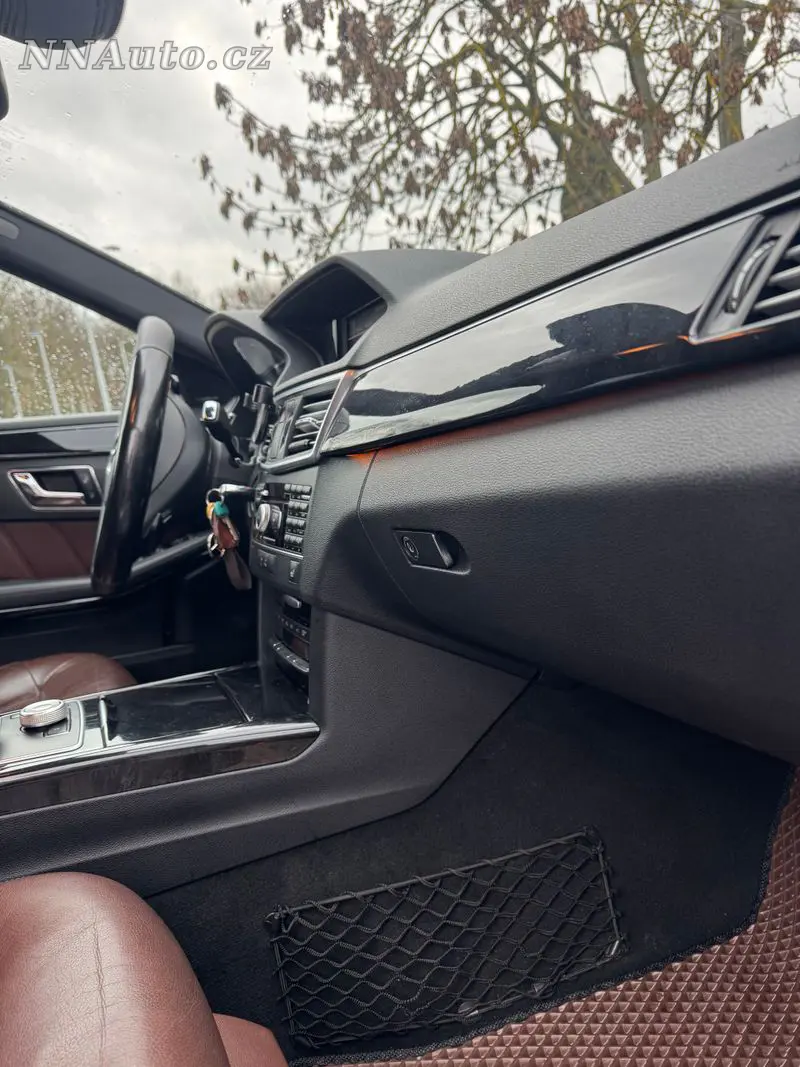 Mercedes-benz E-Class – foto 10