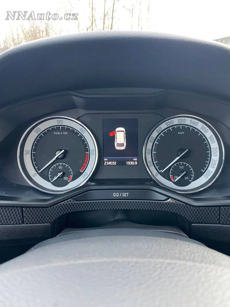 Skoda Superb – foto 9